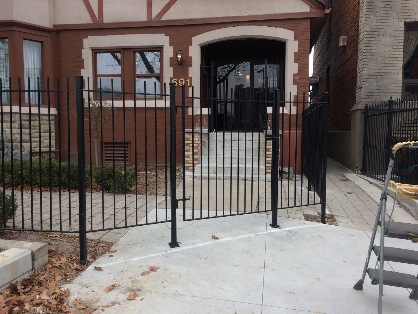 Railings / Fencing