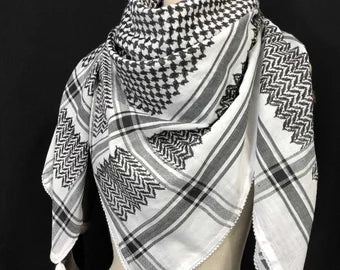 Keffiyeh Palestine scarf .